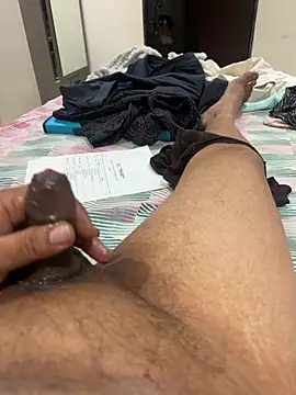 Adityashivani_143 webcam