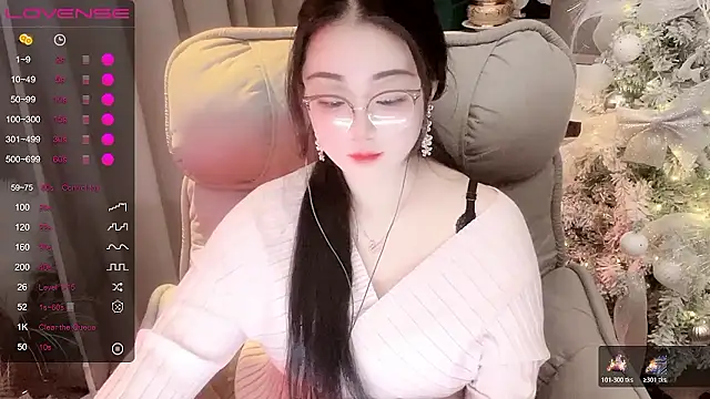 Monica-666888- webcam