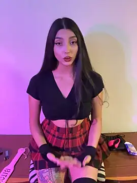 Felicia_smok3 webcam