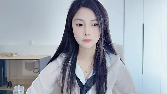 美女HaagenDazs_在线直播