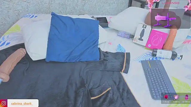 sabrina_shark_ - Sabrina_shark_'s free webcam - UK Sex Cams