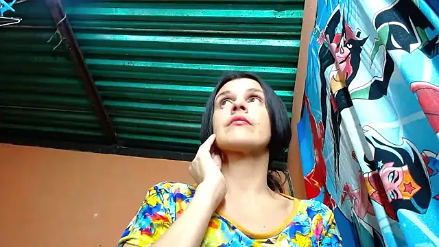 chandra_haraa (F milf) - finger in ass