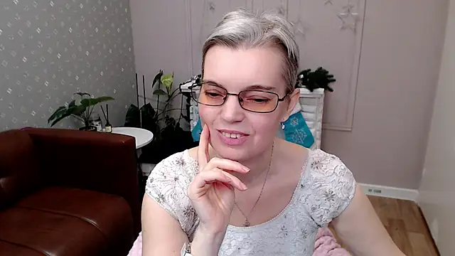 Cutie_Erikaa1 webcam