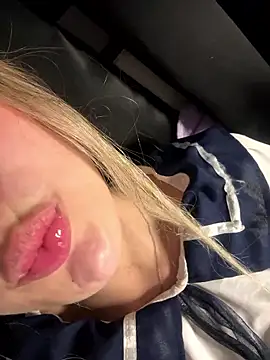 privsloirinha webcam