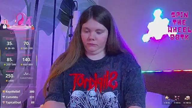 RubyValen's Stripchat show and profile