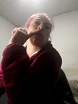 Webcam Model (Tefannyy_)  is live.Free join now!