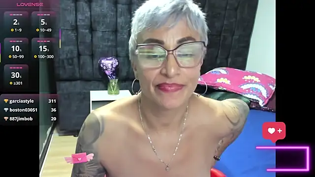 Charlotte__Gray webcam