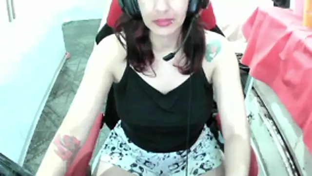 ManuEscarlate13 webcam