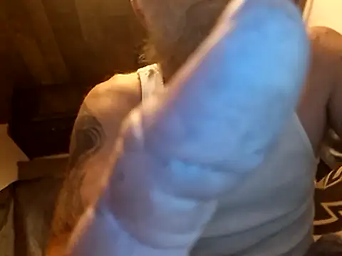 Cantufamily1979 webcam