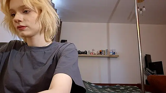 auranevera - AuraNevera's free webcam - UK Sex Cams