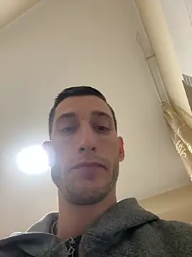 gionnytav - Gionnytav's free webcam - UK Sex Cams