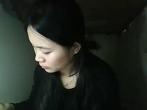 Be-MyMy webcam stripchat model stream image