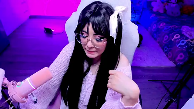 AlyssaRomanova webcam