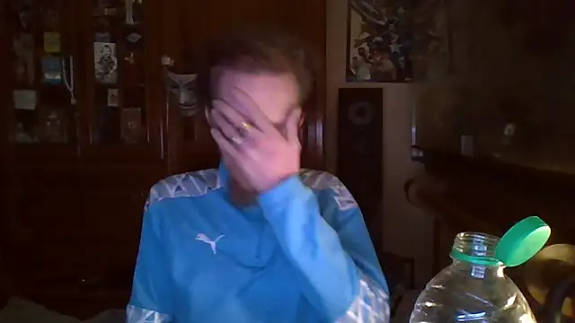 zzzzipman92 (Ask my age) - #bisexuals #brunettes #cam2cam #cheap-privates #cuckold #curvy #dildo-or-vibrator #handjob #hd #kissing #masturbation #spanking #swallow #white