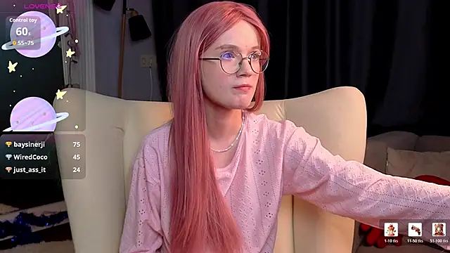 Kitty_smalltits webcam