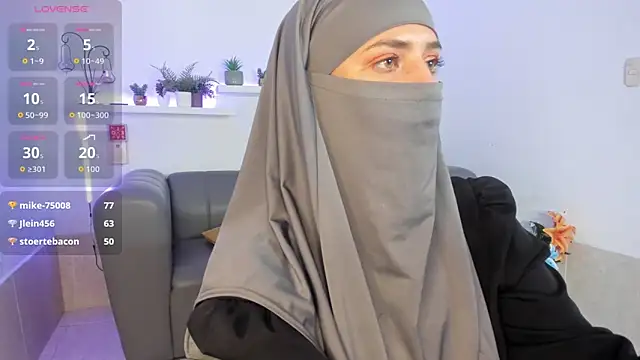 salma_arabicc (F young) - Lower my panties slowly