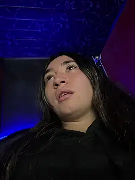 sophie_ls (F teen) - Spank ass or tits 🫶🏼