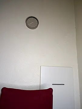 Webcam Model (AMYRA_HOT)  is live.Free join now!