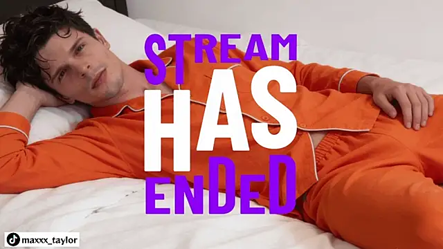 MaxxxTaylor webcam