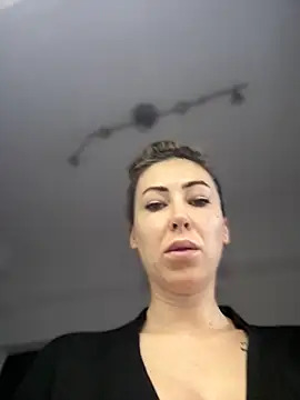 RaquelleDevon webcam