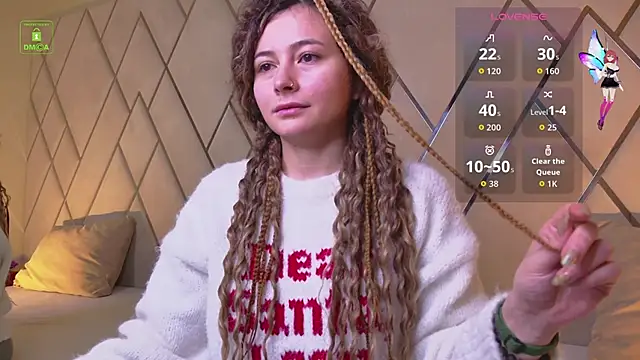 Ishtar_Divine webcam