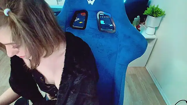 cranberryhot - CranberryHot's free webcam