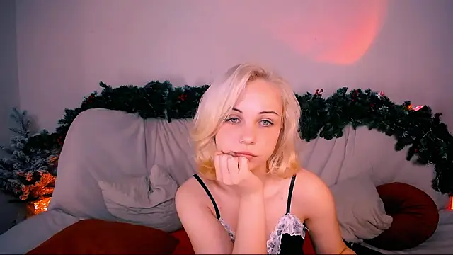 ElenaMonroe webcam