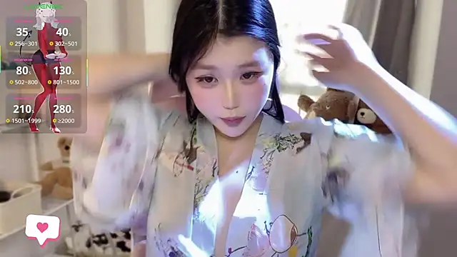 美女QQ_Tang在线直播