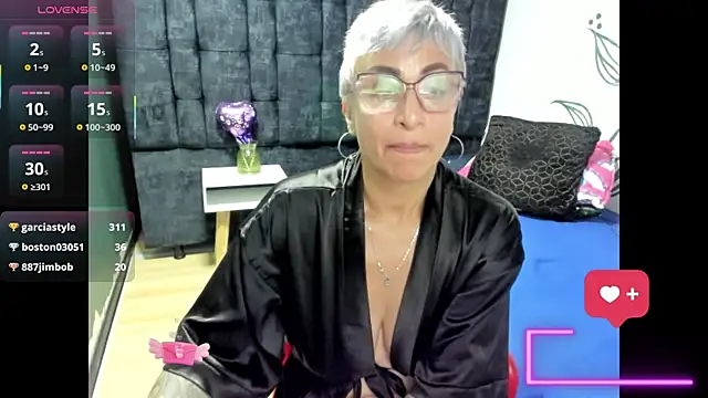 Charlotte__Gray webcam