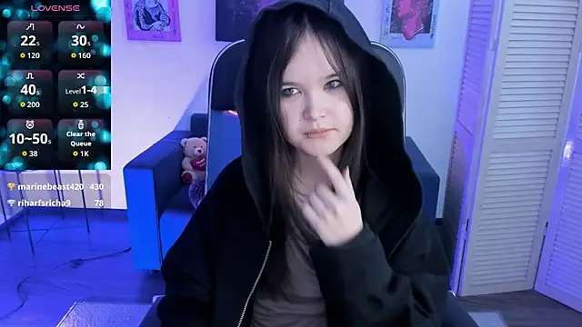 elainebeness (F young) - cutie