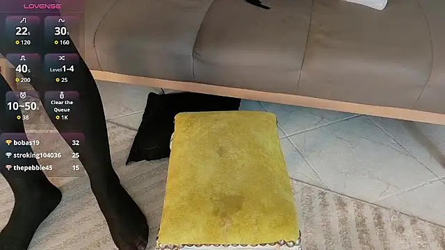 breidyhard (M young) - 2 fingers in mi ass