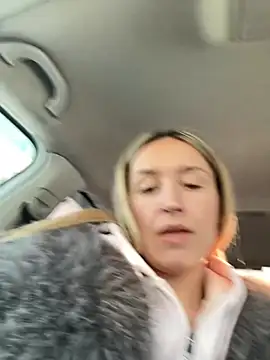 merlindave (F young) - Finger pussy/naked🤤🤤❤️