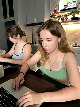 Nura_n_Sarah from StripChat is Freechat