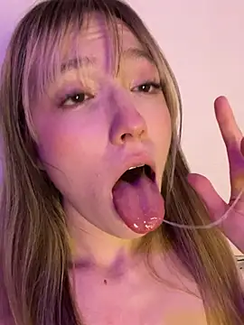 reenkitty xxx live show