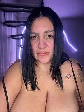 vicky_sixx (Ask my age) - Boobs and pussy-vagina y boobs