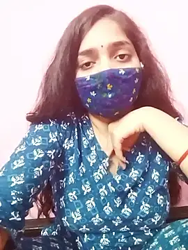 Cute-Simmi from StripChat is Freechat