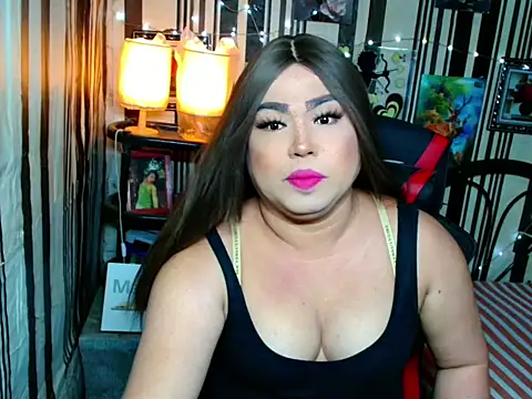 tsyummycock4u - TsyummyCock4u's free webcam