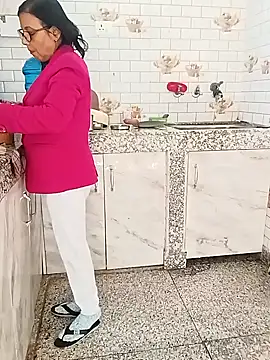 Webcam Model (Shanu_Shah)  is live.Free join now!