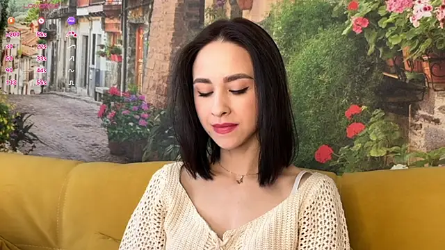 MiaSweetasHoney webcam