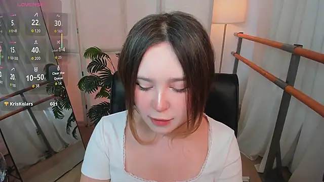Lina_Glow webcam