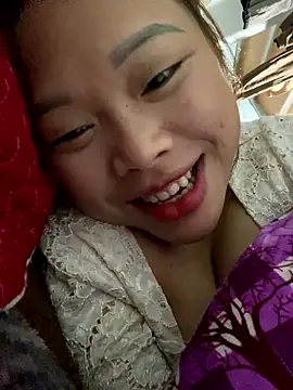 Emxinh123cute webcam