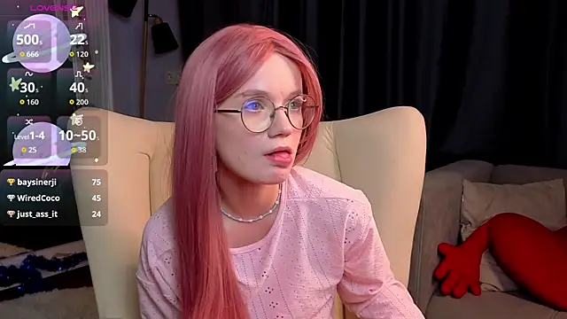 kitty_smalltits - Kitty_smalltits's free webcam - UK Sex Cams