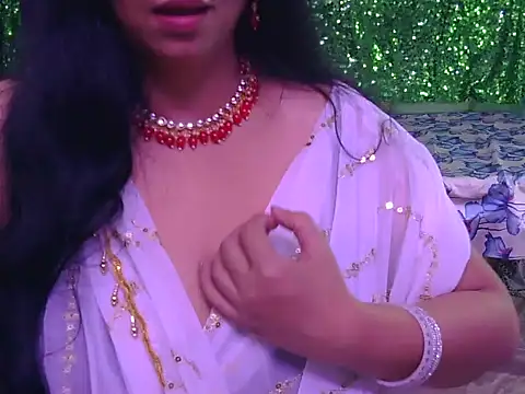 sweet-Soniyaa webcam