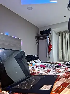 cinnacakesss (F young) - just for funn