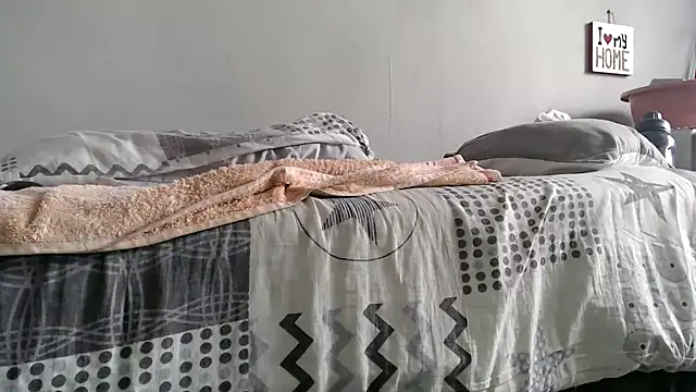 xTwerkingMistressx webcam