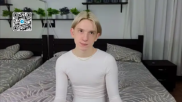 ron_vils (M twink) - good day🎀