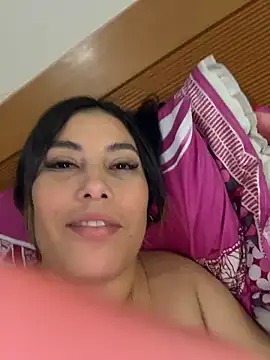 Webcam Model (Anna_Bitch_Disgusting)  is live.Free join now!