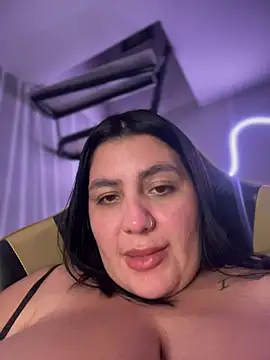 vicky_sixx (Ask my age) - Boobs and pussy-vagina y boobs