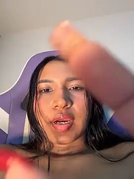 Barbiebrunette_ webcam