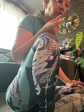 annikarose (F milf) - Naked Orgasmus